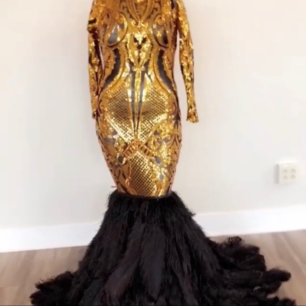 Prom Dress - Picture 3 of 5